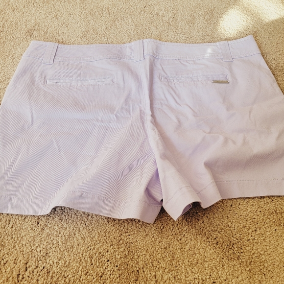 Short - Picture 2 of 4